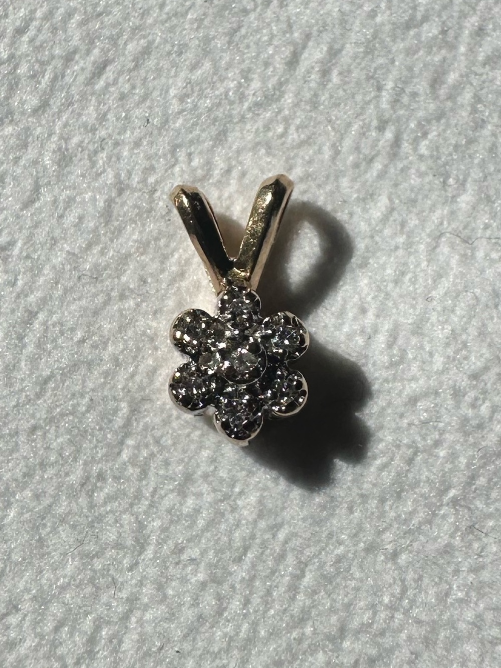 14K Yellow Gold Diamond Flower Pendant